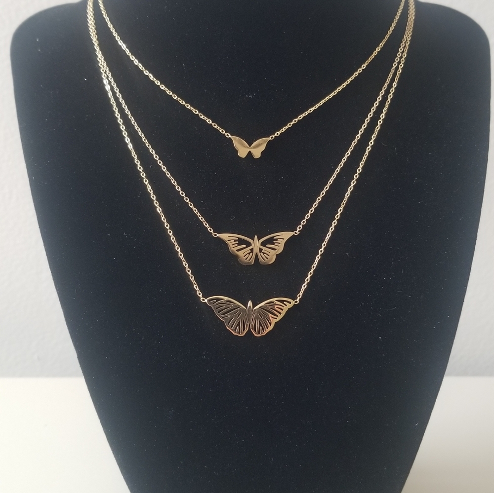 18K Gold Plated Layered Butterfly Necklace - Picture 3 of 3